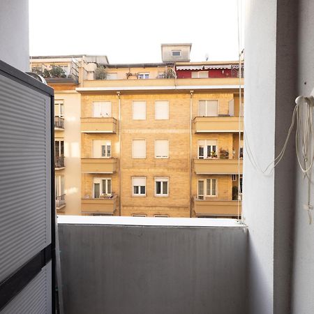 Tra Porta Susa E Piazza Statuto -Cortile Interno- Turin Luaran gambar